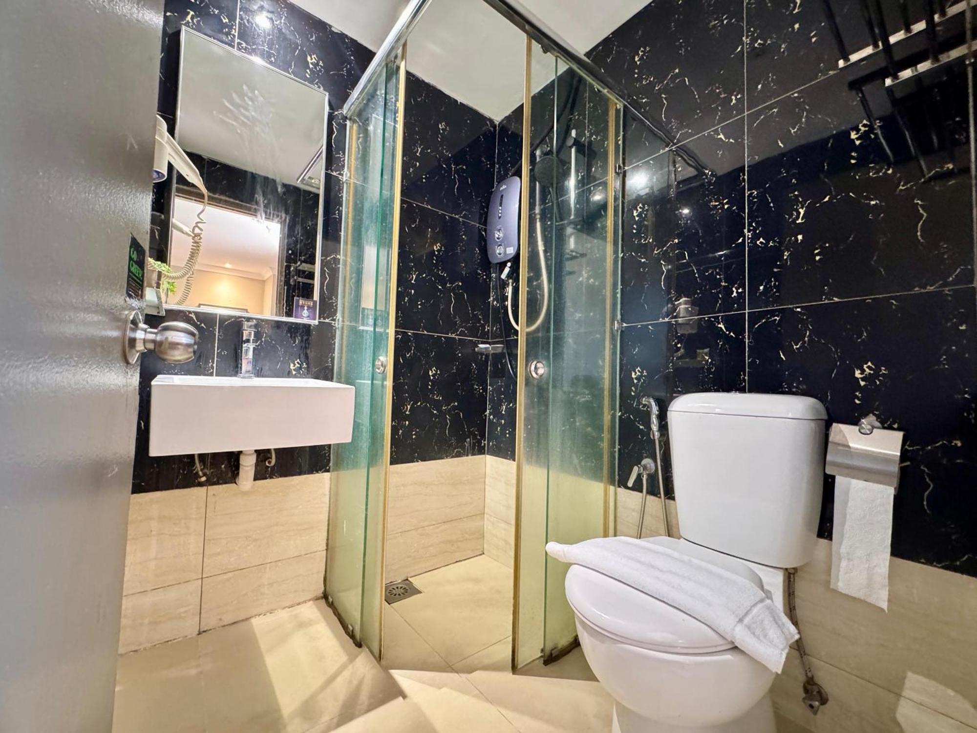 Kingston Hotel 6 - Changkat, Bukit Bintang 吉隆坡 外观 照片